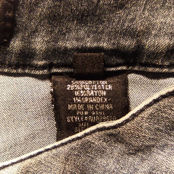 "Paris Blues" Dark Washed Slightly Distressed Jeans Size 7 Skinny - Picture 10 of 11